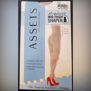 Spanx Assets High Waist Mid Thigh Shapewear Nude Sara Blakely Size 4 NWT